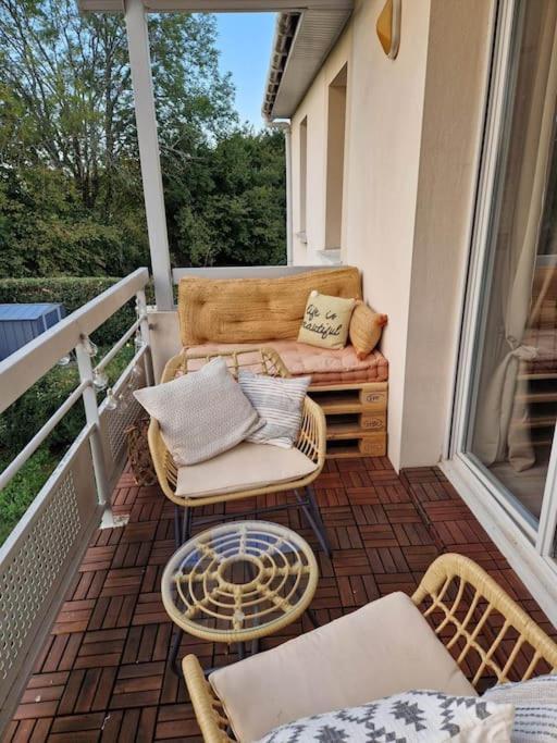 Appartement Cosy Oloron, Aux Pieds Des Pyrenees Et De L'Atlantique! Extérieur photo